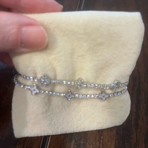 Eye Candy Women’s Set of 2 Separate Silver Tone Brass Cubic Zirconia Bracelets - Picture 5 of 5